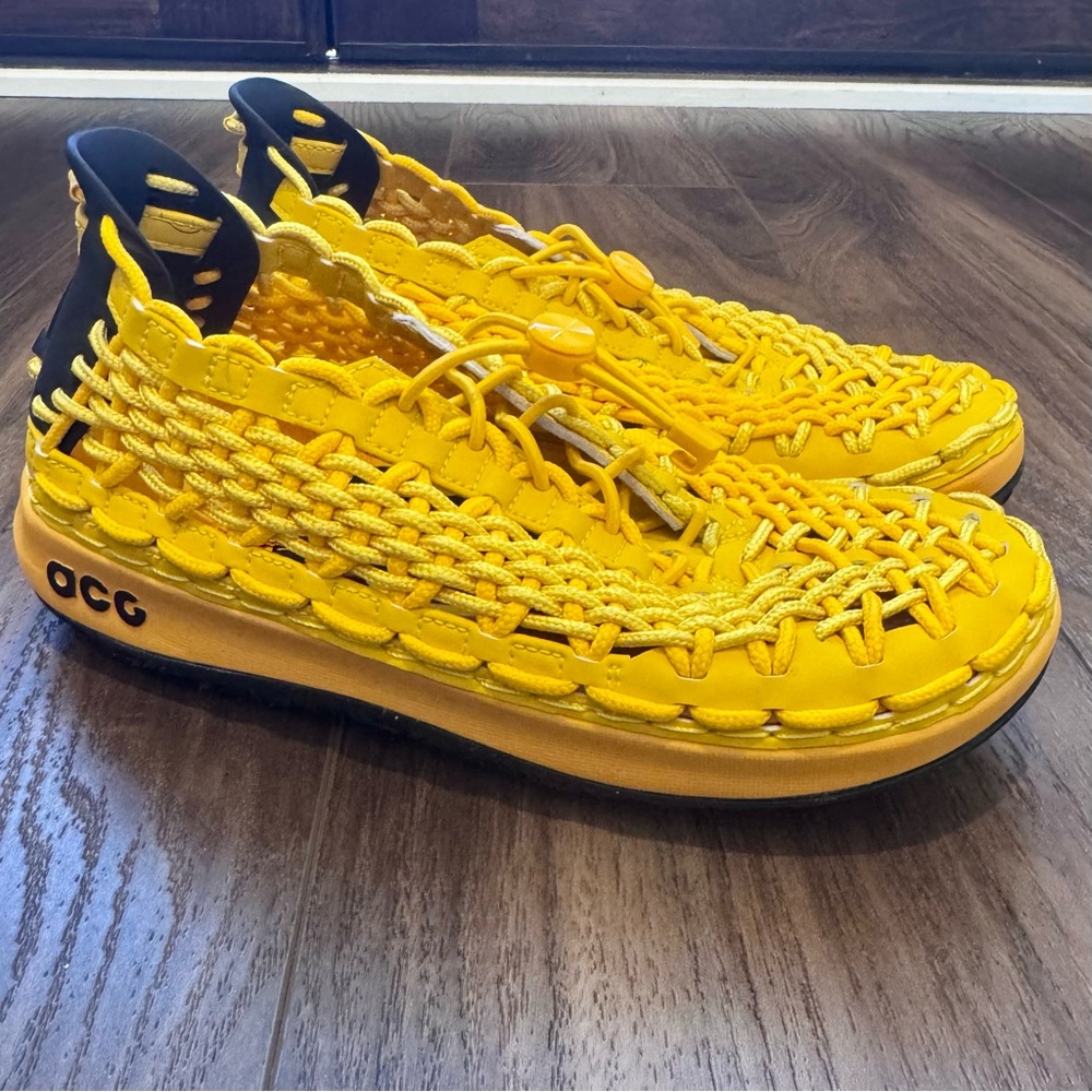 Nike ACG Watercat+ University Gold Athletic Shoes Size 5